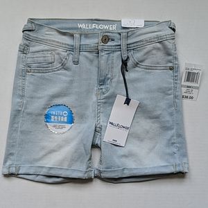 Wallflower The Legendary Fit Midi Jean Shorts